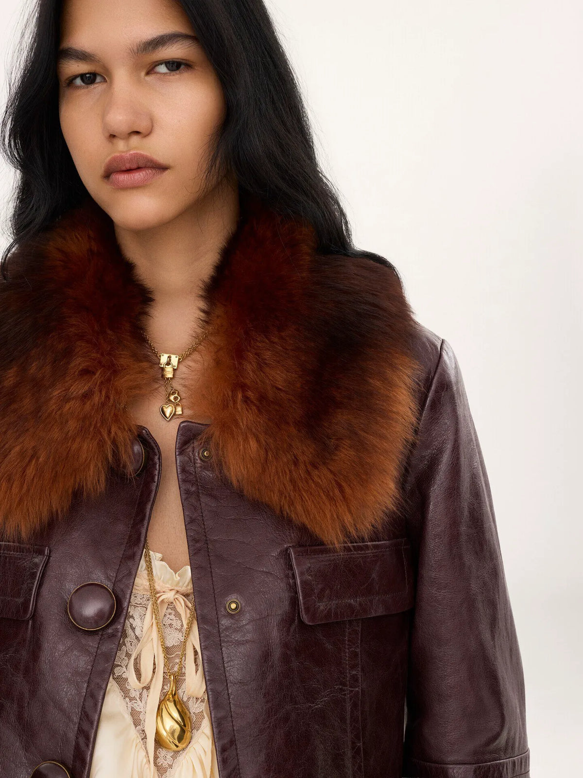 Cropped jacket in leather