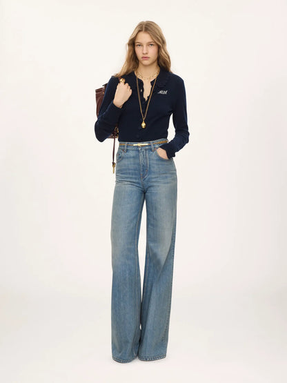 Fitted logo cardigan in a wool knit