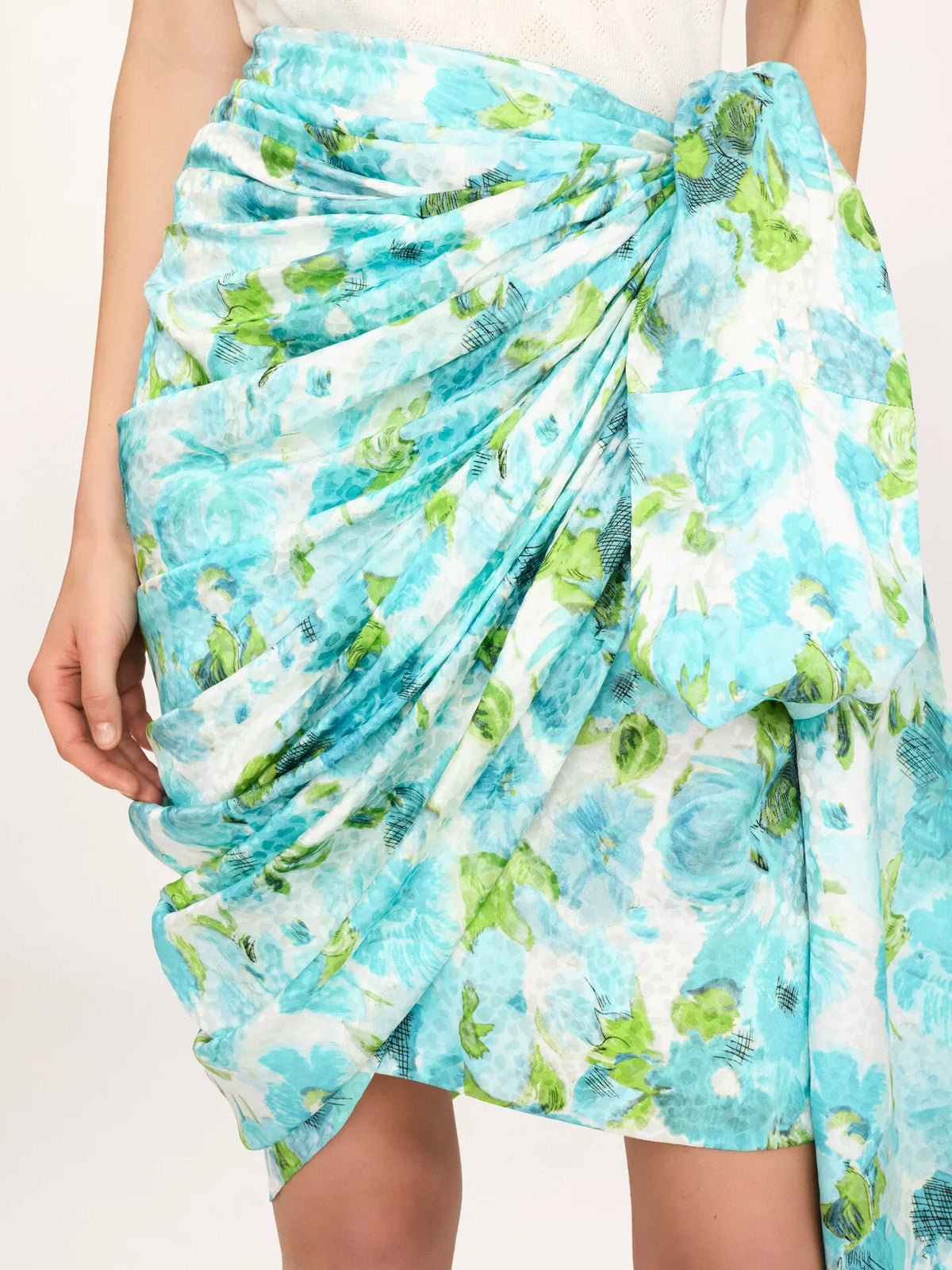 Short wrap skirt in silk jacquard