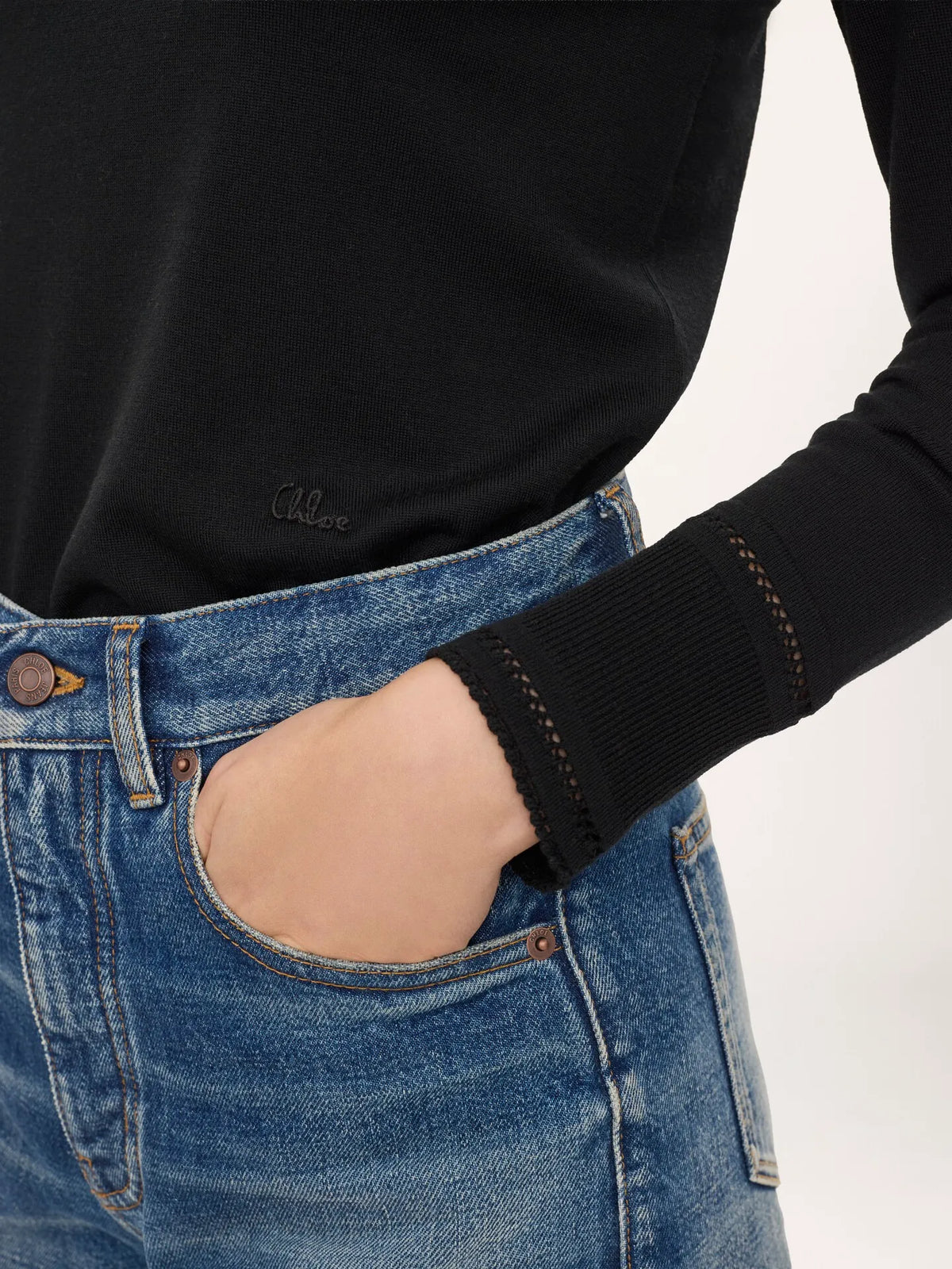Fitted turtleneck in a wool knit