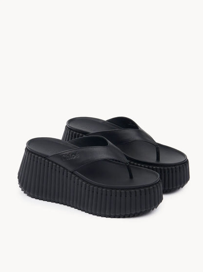 Nama wedge slide