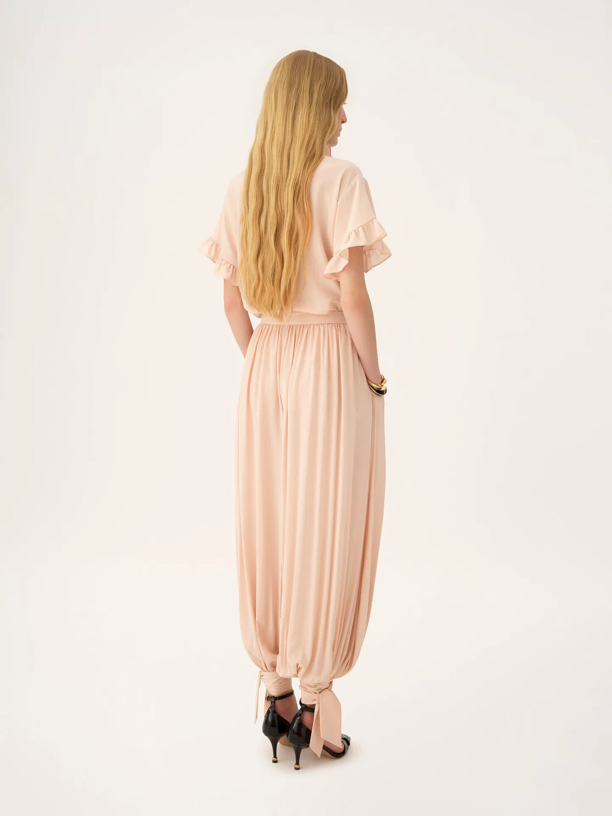 Fluid cropped pants in silk