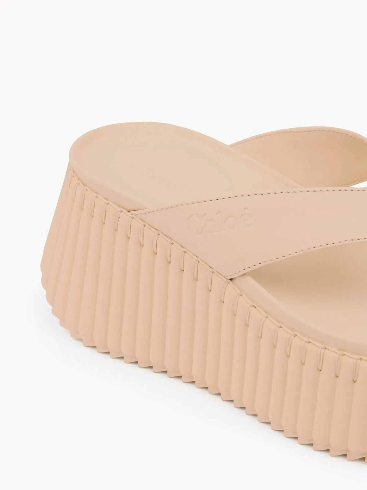 Nama wedge slide