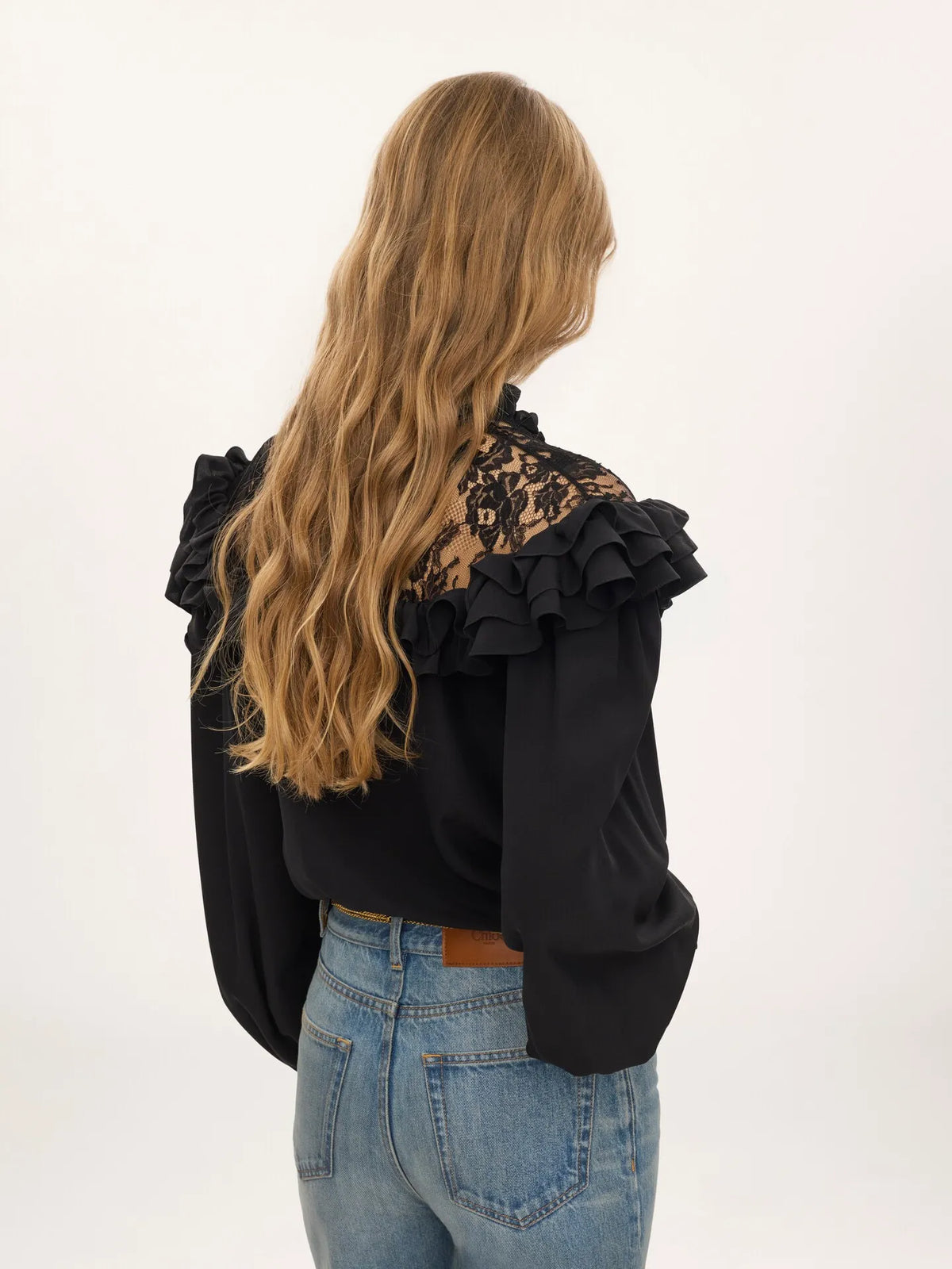 High-neck ruffled blouse in crêpe de chine & lace