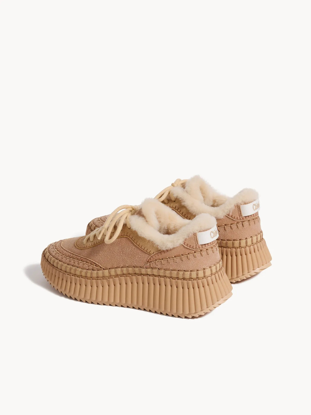 Nama sneaker