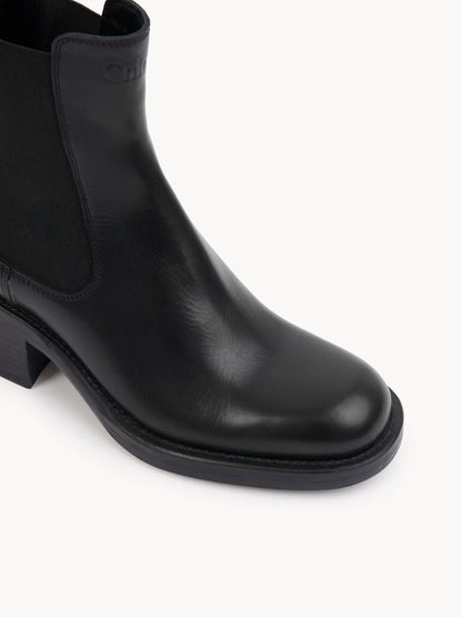 Dakota Chelsea boot
