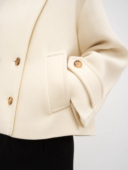 Oversized short coat in wool