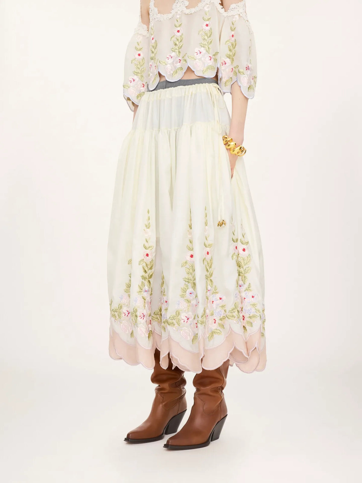 Gathered long skirt in technical taffeta