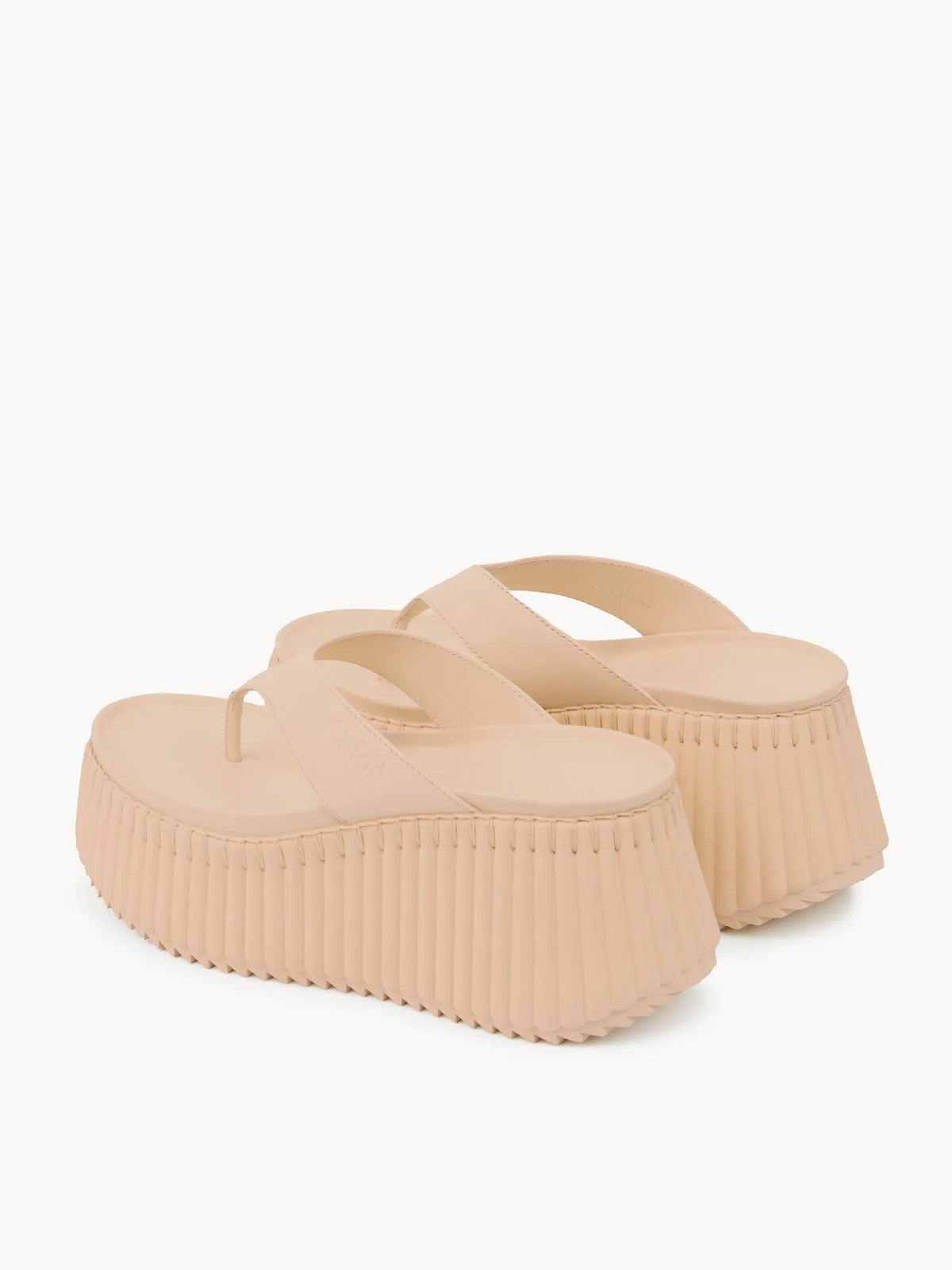 Nama wedge slide