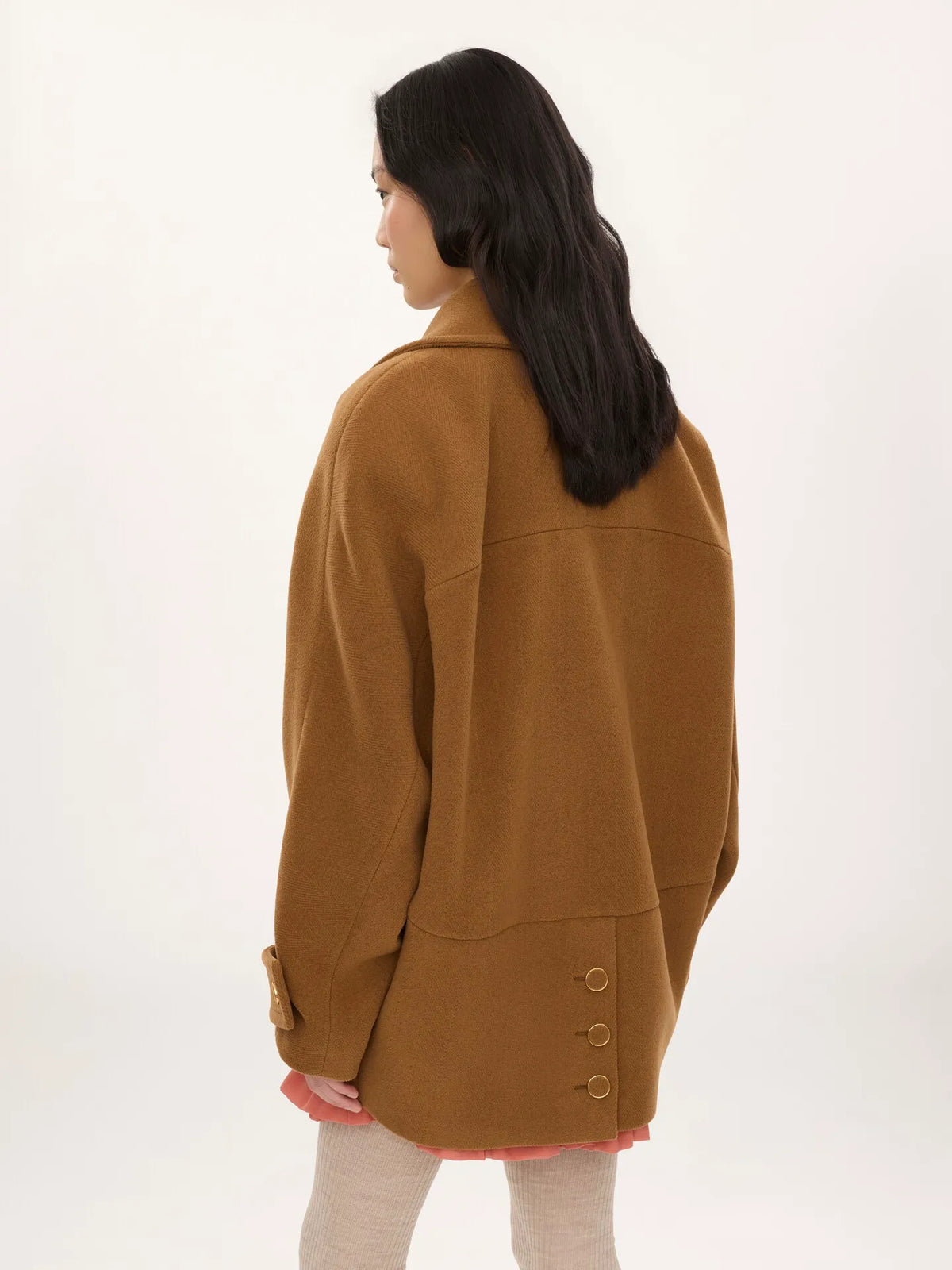 Double-breasted short coat in herringbone wool