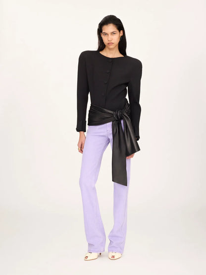 Collarless fitted jacket in wool crêpe
