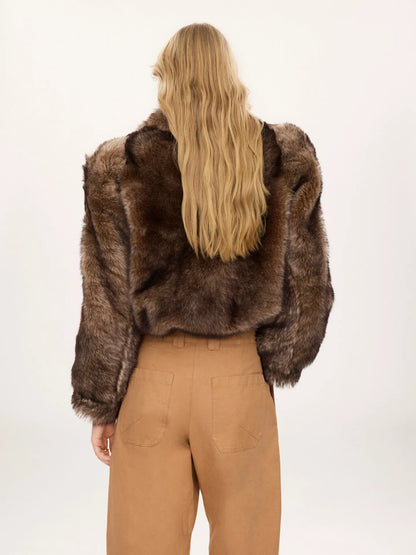 Cropped jacket in shearling