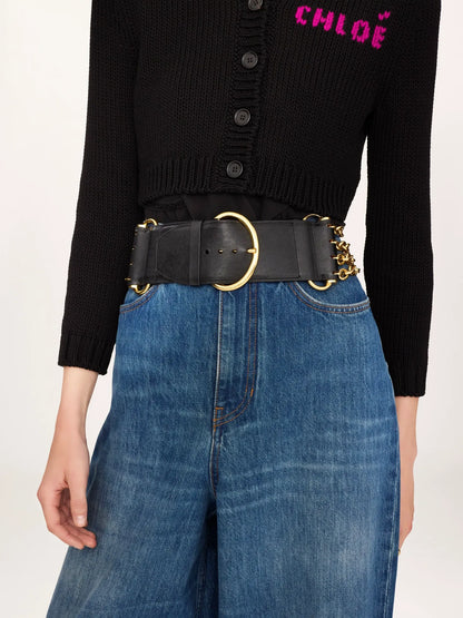 The Chloé Camera Chain belt