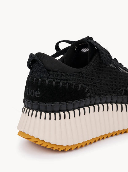 Nama sneaker