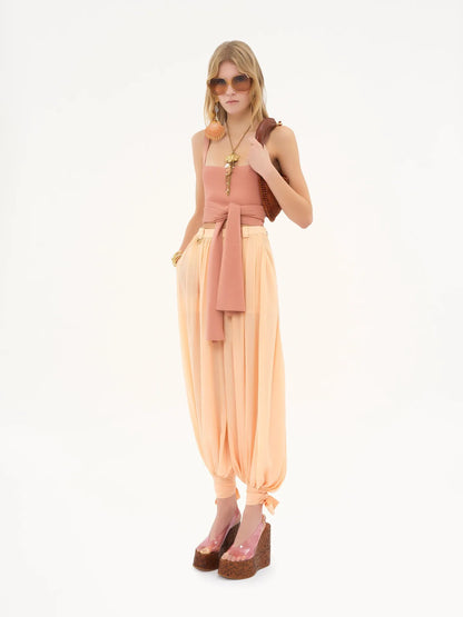 Fluid pleated pants in silk charmeuse