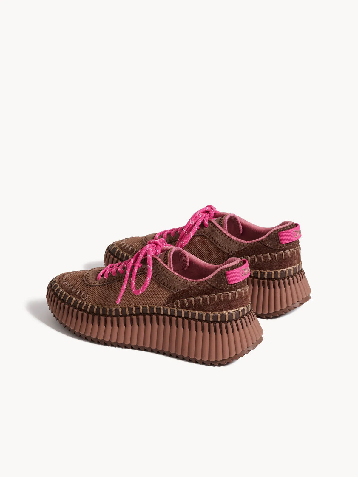 Nama sneaker