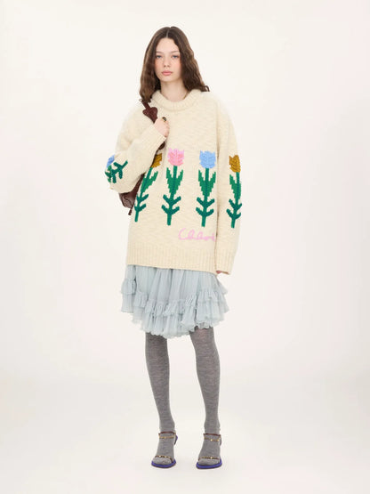 Oversized logo sweater in a wool knit