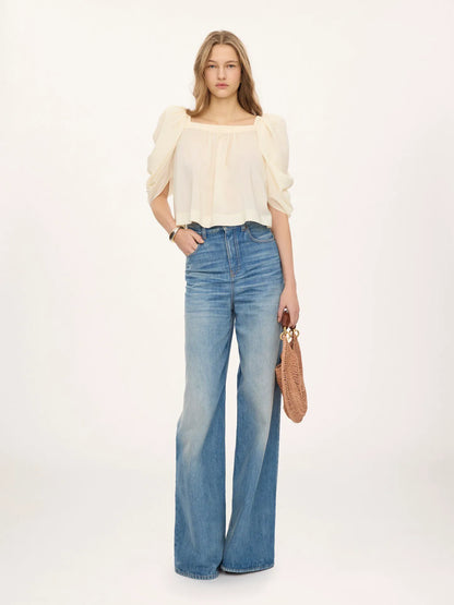 Puff-sleeve pleated top in crêpe de chine